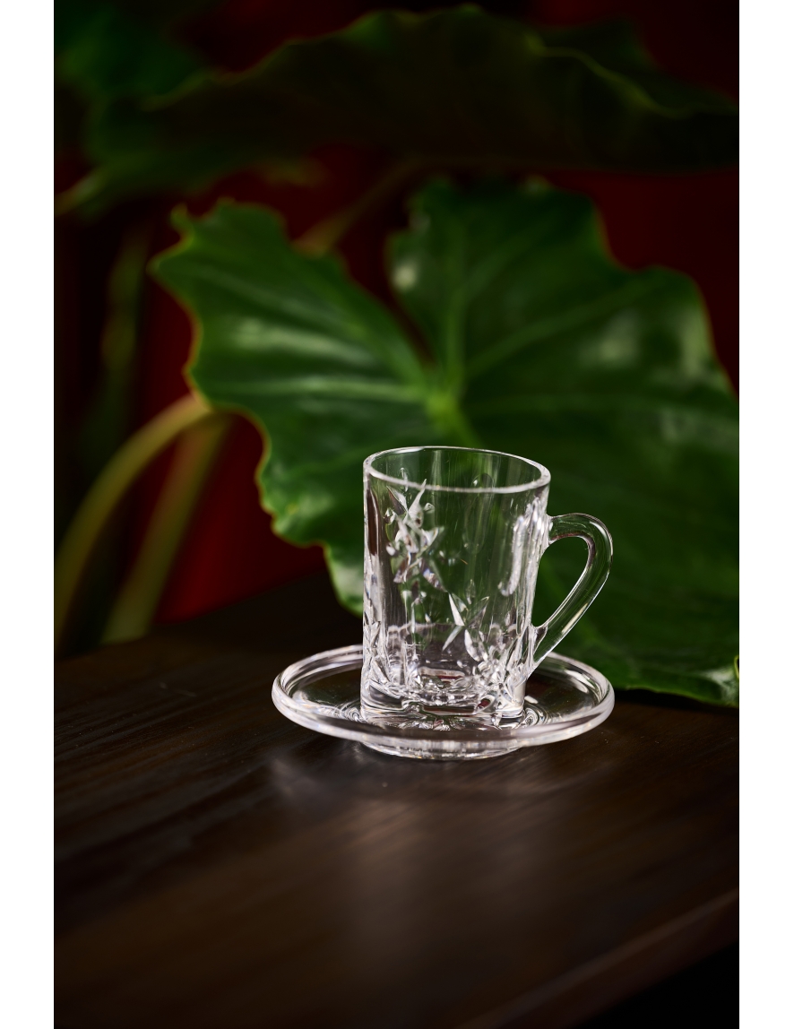 Tea tumbler with saucer 2
