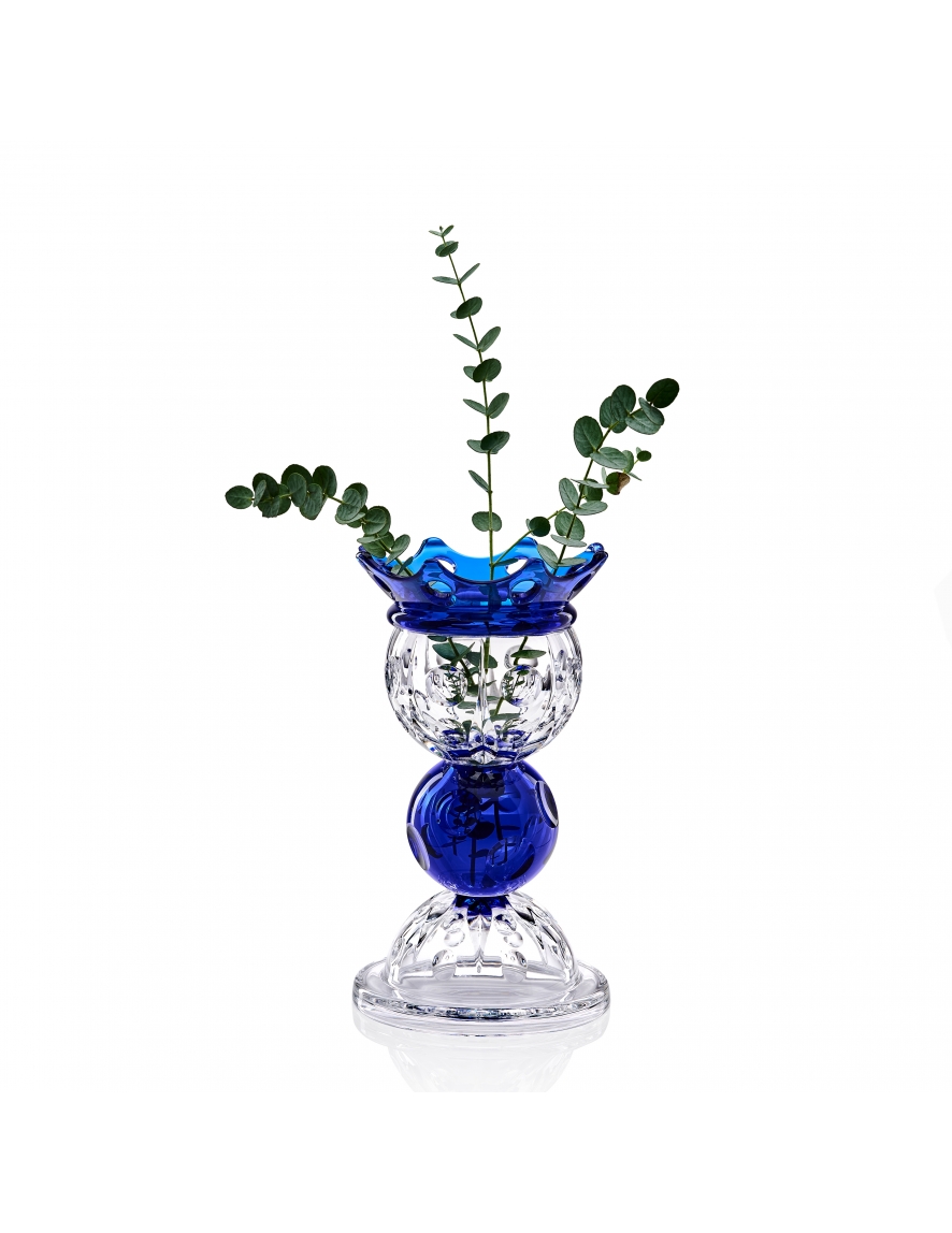 Sovereign vase 2