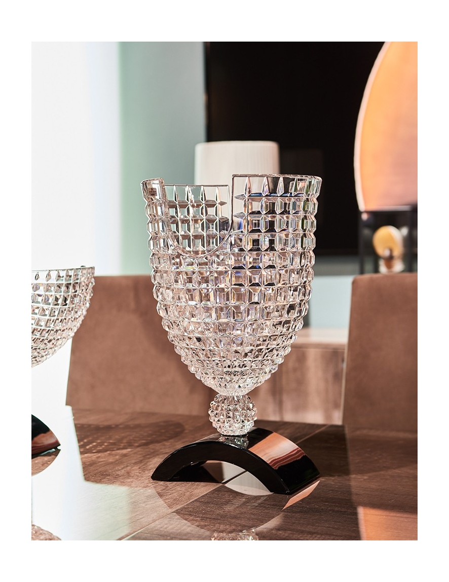 Luxè Vase 2